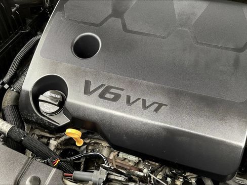 Used 2020 Chevrolet Traverse LS FWD image 30