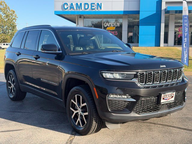 Used 2024 Jeep Grand Cherokee Limited AWD/4WD image 21