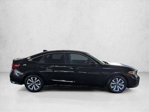 Used 2026 Honda Civic LX image 4