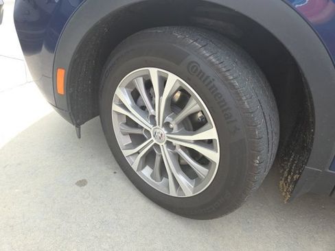 Used 2023 Buick Envision Preferred AWD/4WD image 9