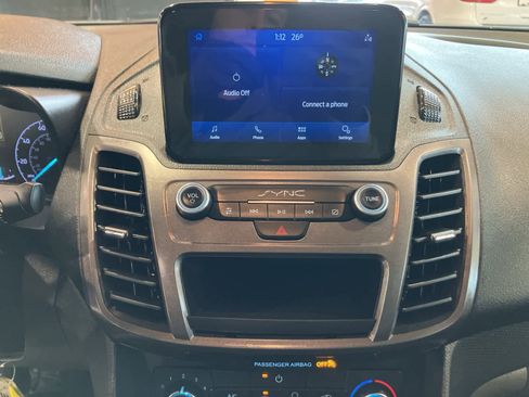 Used 2021 Ford Transit Connect XL image 18