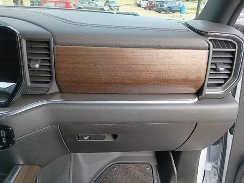 New 2025 Chevrolet Silverado 2500 High Country w/ Technology Package AWD/4WD image 9