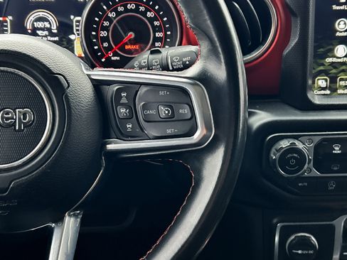 Used 2019 Jeep Wrangler Unlimited Rubicon image 40