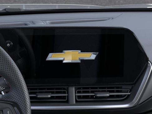 New 2026 Chevrolet Trax RS w/ Driver Confidence Package FWD image 44