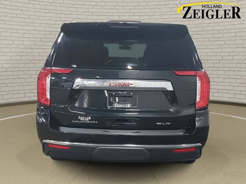 Used 2022 GMC Yukon SLT w/ SLT Luxury Package image 6