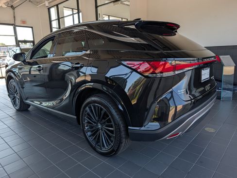 Used 2024 Lexus RX 350 Premium w/ Convenience Package AWD/4WD image 5