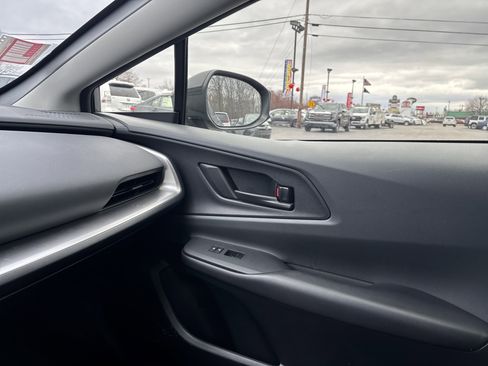 Used 2024 Toyota Prius LE image 23