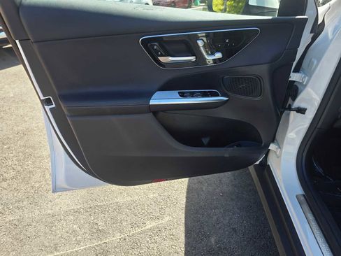 Certified 2026 Mercedes-Benz GLC 300 image 24