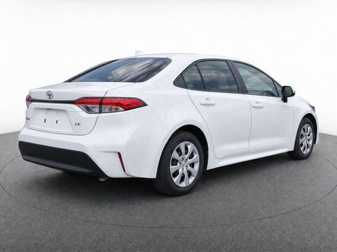 Used 2025 Toyota Corolla LE FWD image 4