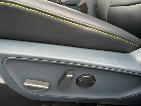 New 2026 Ford Maverick Lobo AWD/4WD image 19