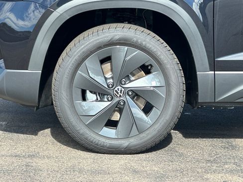 New 2026 Volkswagen Taos S FWD image 25