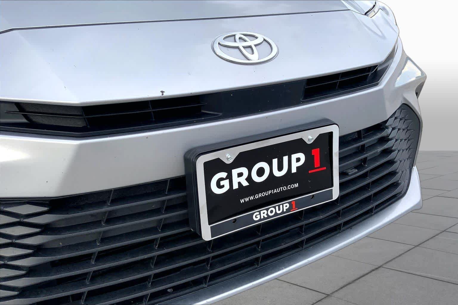 Used 2025 Toyota Camry LE FWD image 29