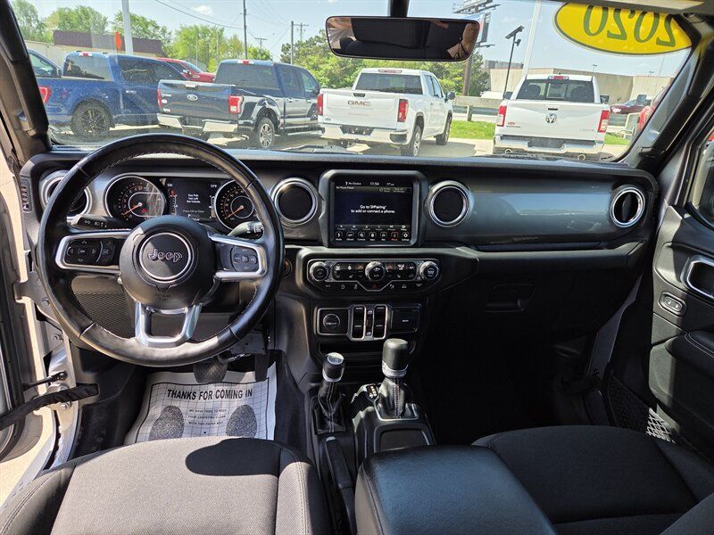 Used 2020 Jeep Gladiator Overland w/ Uconnect 4C Nav & Sound Group AWD/4WD image 12