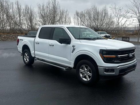 Used 2024 Ford F150 XLT w/ Tow/Haul Package image 3