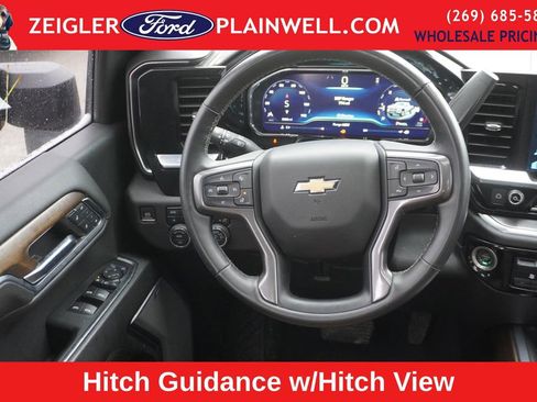 Used 2024 Chevrolet Silverado 2500 High Country image 17