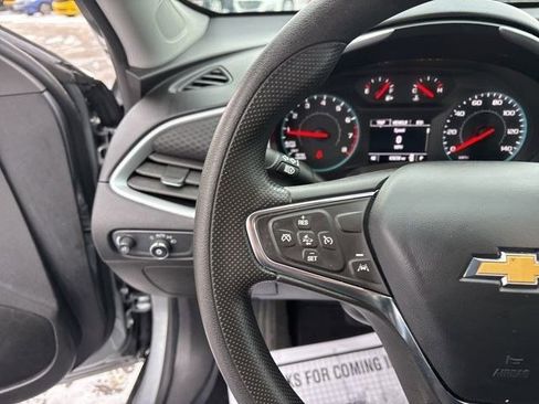 Used 2024 Chevrolet Malibu LT image 17