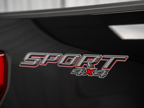 Certified 2023 Ford F150 Lariat w/ Equipment Group 502A High image 21