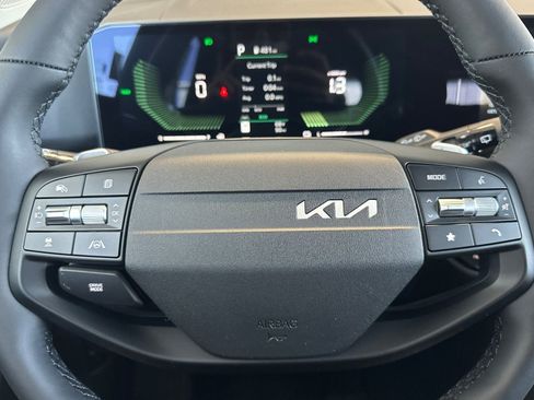 New 2026 Kia Sportage LX image 23