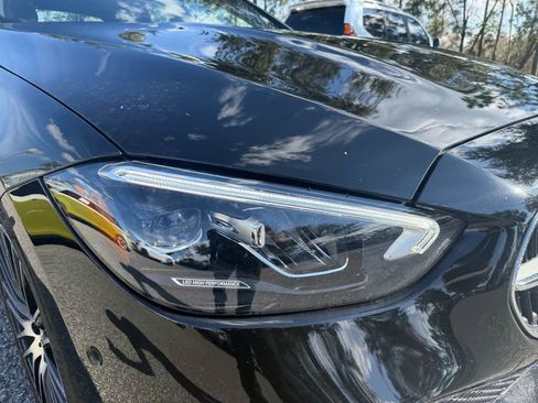 Used 2025 Mercedes-Benz C 300 Sedan image 6