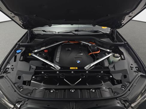 New 2026 BMW X5 xDrive50e w/ M Sport Package AWD/4WD image 30