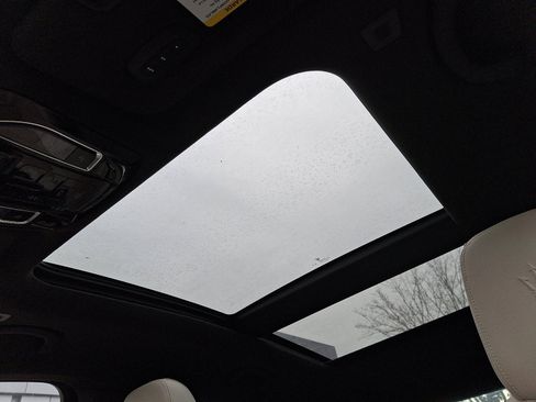 Used 2023 Maserati Grecale Modena image 15