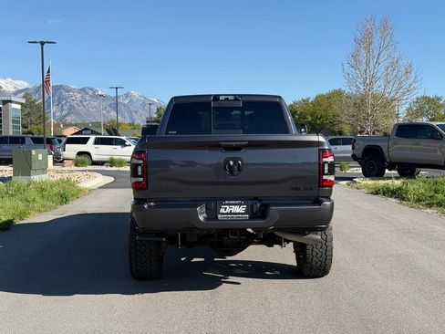 Used 2022 RAM 2500 Laramie AWD/4WD image 11
