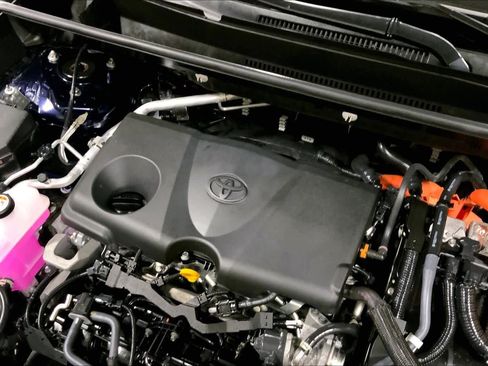 Used 2023 Toyota RAV4 XLE Premium image 33