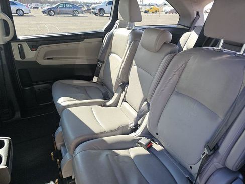 Used 2018 Honda Odyssey EX-L image 15