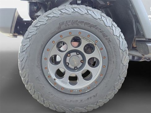 Used 2017 Jeep Wrangler Unlimited Sport w/ Quick Order Package 24S image 15