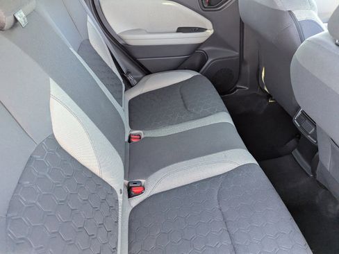 Certified 2025 Subaru Forester w/ Convenience Package #2 image 14