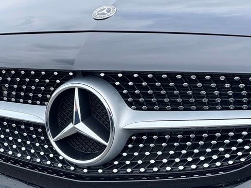 Used 2018 Mercedes-Benz C 300 4MATIC Coupe image 7