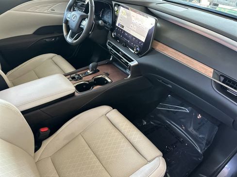 Used 2023 Lexus RX 350 FWD w/ Cold Area Package image 16