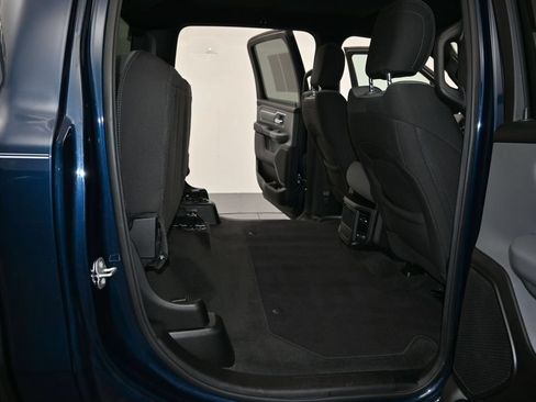 Used 2023 RAM 1500 Big Horn RWD image 11