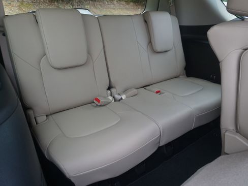 Used 2024 Nissan Armada Platinum w/ Cargo Package image 22