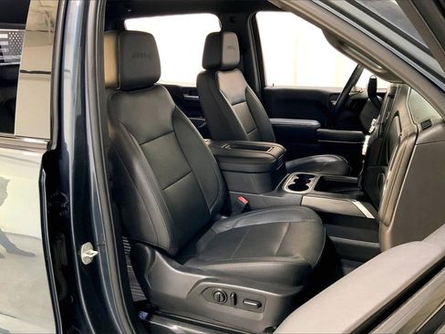 Used 2020 GMC Sierra 1500 AT4 w/ AT4 Premium Package image 6