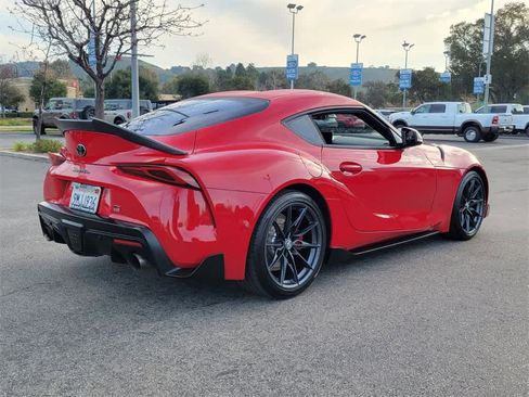 Used 2024 Toyota Supra Premium w/ Driver Assist Package image 7