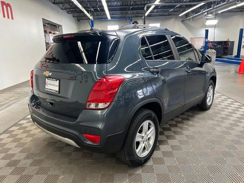 Used 2021 Chevrolet Trax LT AWD/4WD image 6