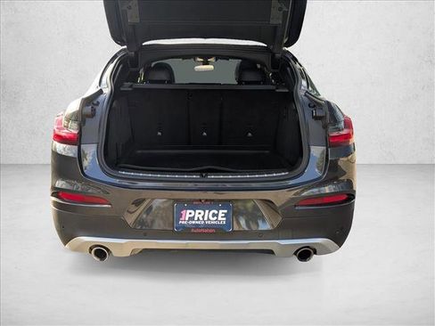 Used 2021 BMW X4 xDrive30i w/ Premium Package image 6