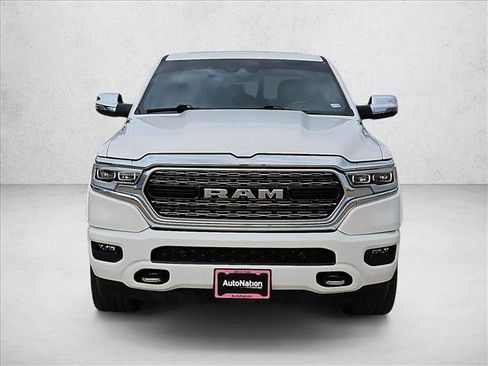 Used 2023 RAM 1500 Limited AWD/4WD image 2