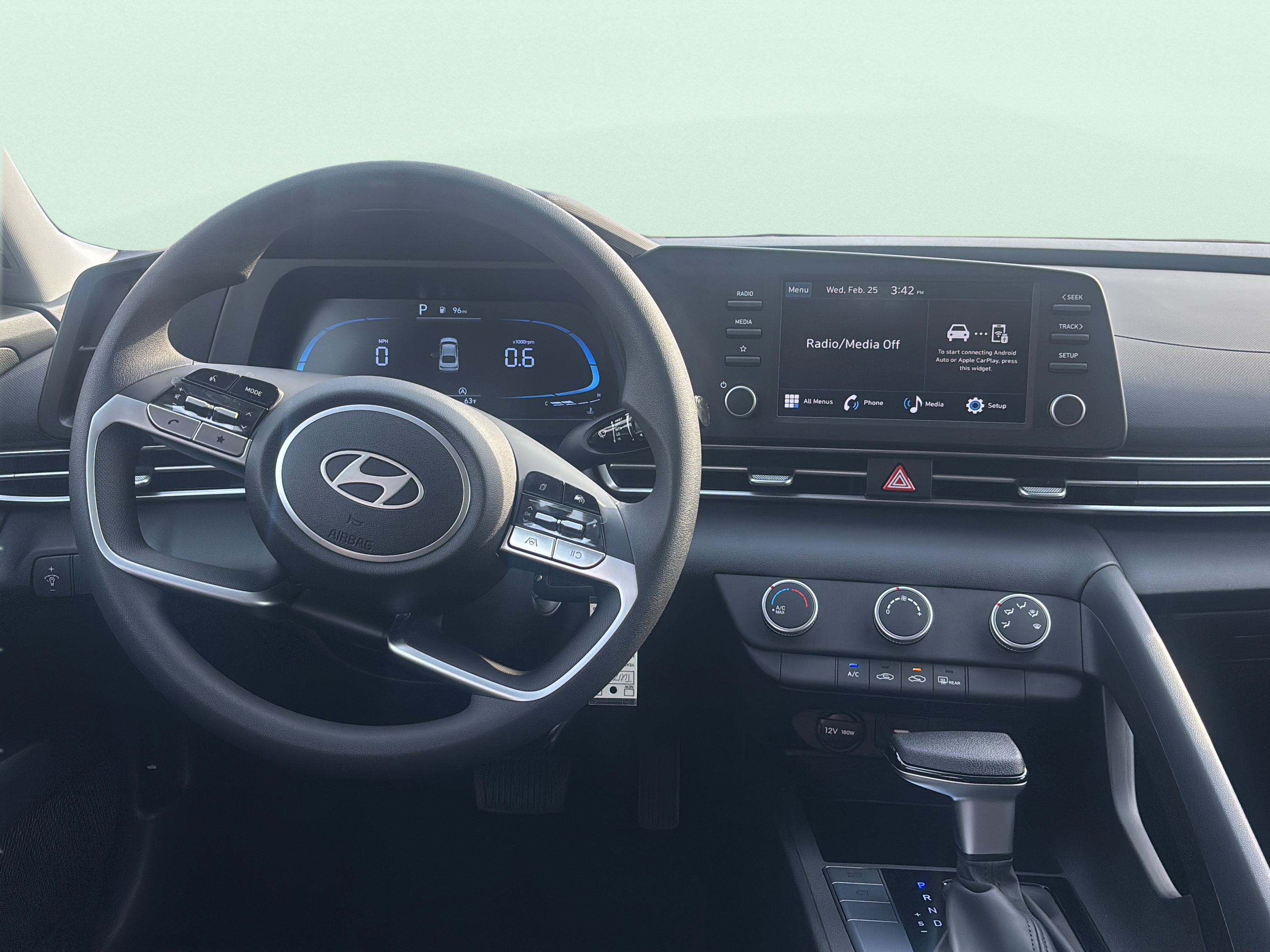 Certified 2026 Hyundai Elantra SE FWD image 10