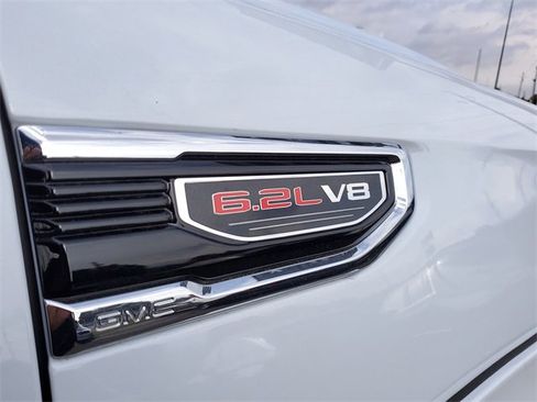 New 2026 GMC Sierra 1500 Denali w/ Technology Package image 8