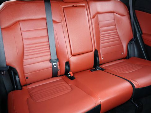 Used 2024 Kia Sportage SX image 19