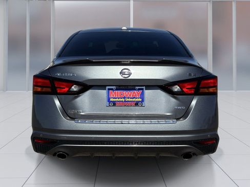 Certified 2022 Nissan Altima 2.5 SR AWD/4WD image 5