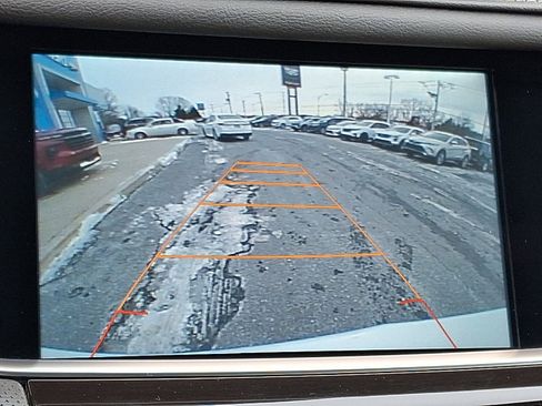 Used 2017 Cadillac XT5 FWD image 19