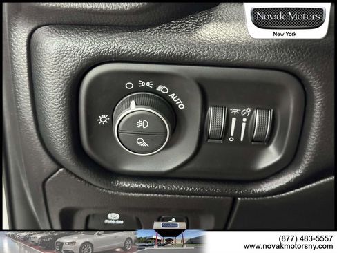 Used 2020 RAM 1500 Laramie AWD/4WD image 20