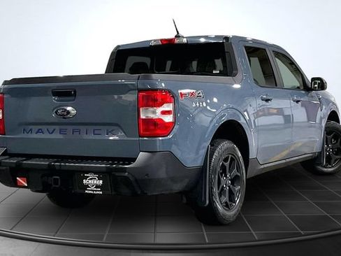 Used 2024 Ford Maverick Lariat w/ FX4 Off-Road Package AWD/4WD image 2