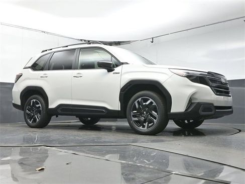 New 2025 Subaru Forester Limited image 42