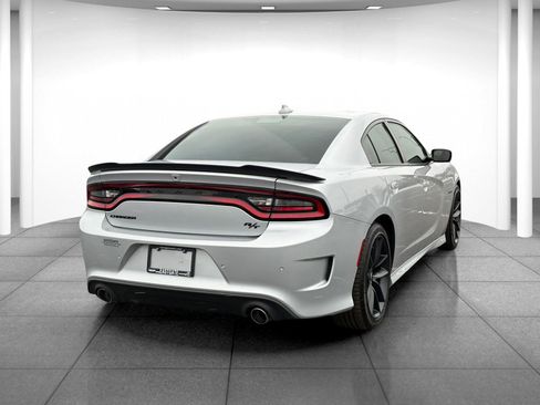 Used 2022 Dodge Charger R/T w/ Performance Handling Group image 7
