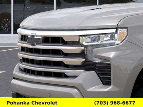 New 2026 Chevrolet Silverado 1500 High Country w/ High Country Premium Package AWD/4WD image 13