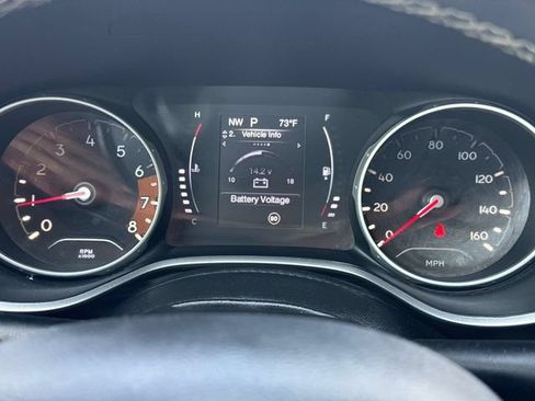 Used 2021 Jeep Compass Latitude AWD/4WD image 25